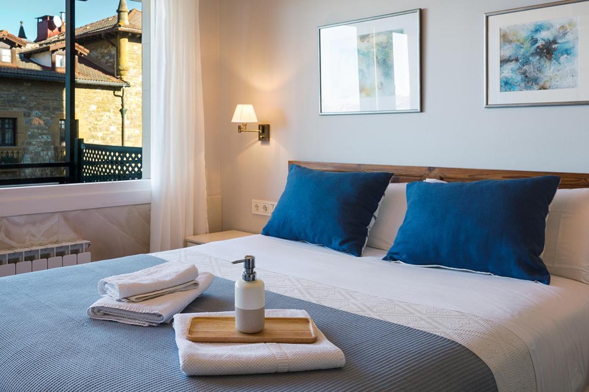 Pension Zarauz Playa エクステリア 写真