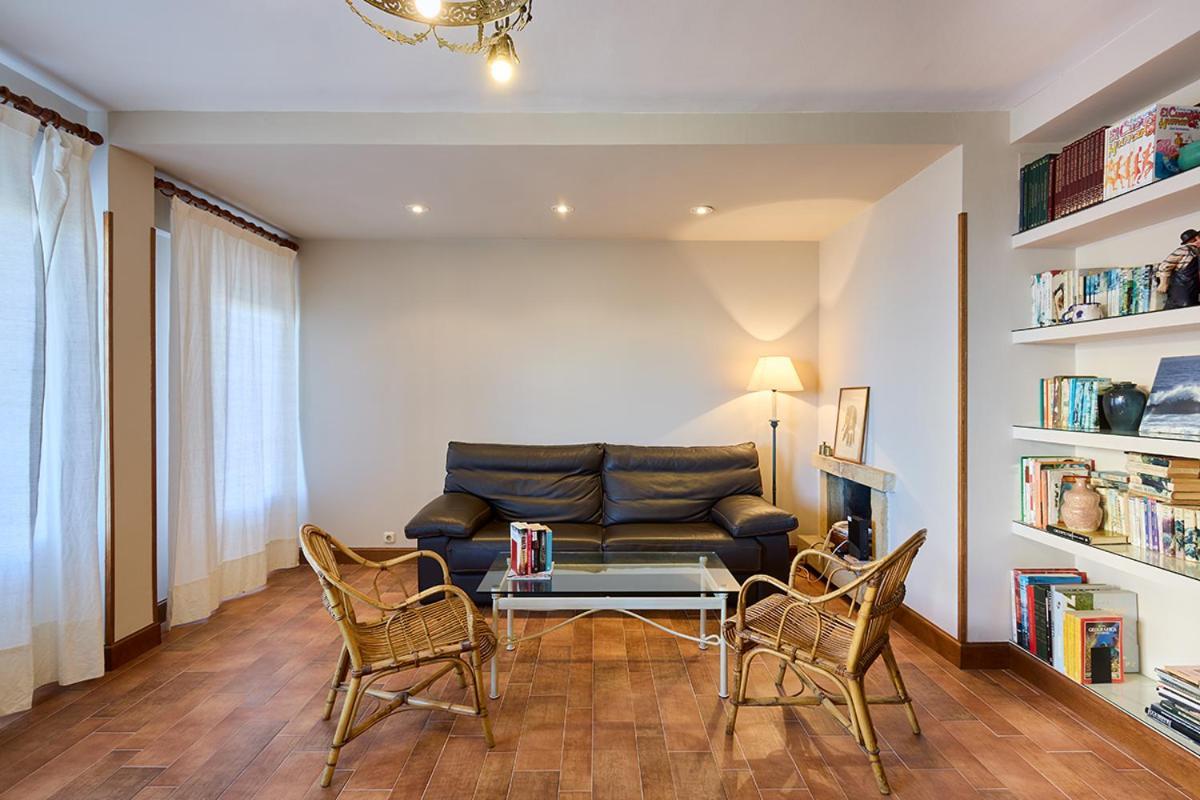 Pension Zarauz Playa エクステリア 写真