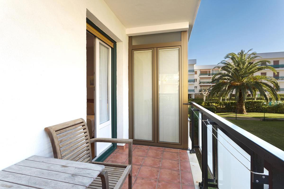 Pension Zarauz Playa エクステリア 写真